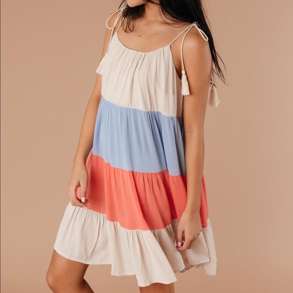 8. Color Block Ruffles Midi Dress In Coral - Size XS - Picture 6 of 8